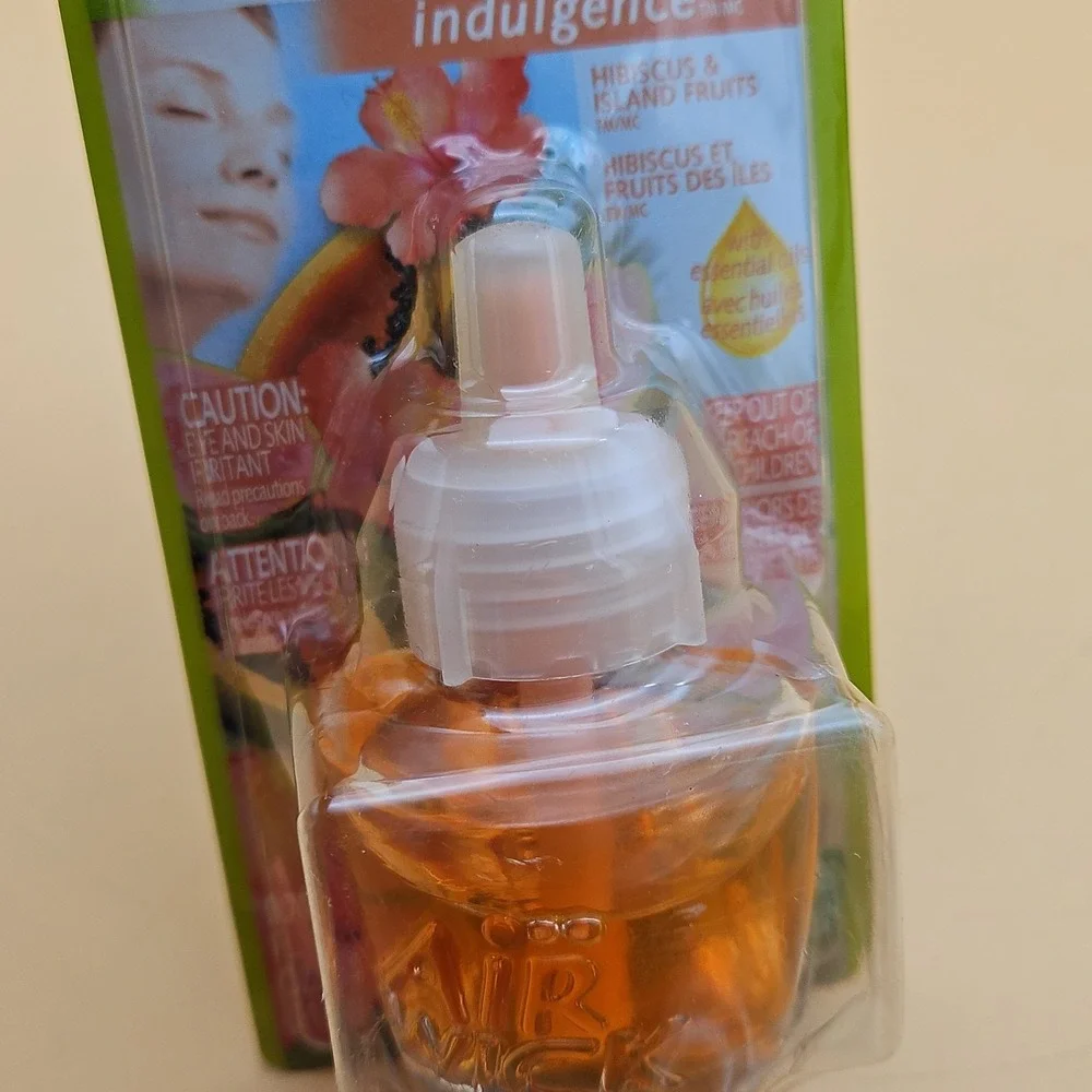 Vintage Air Wick Scented Oil Refill NOS 2006 Indulgence Hibiscus & Island Fruits